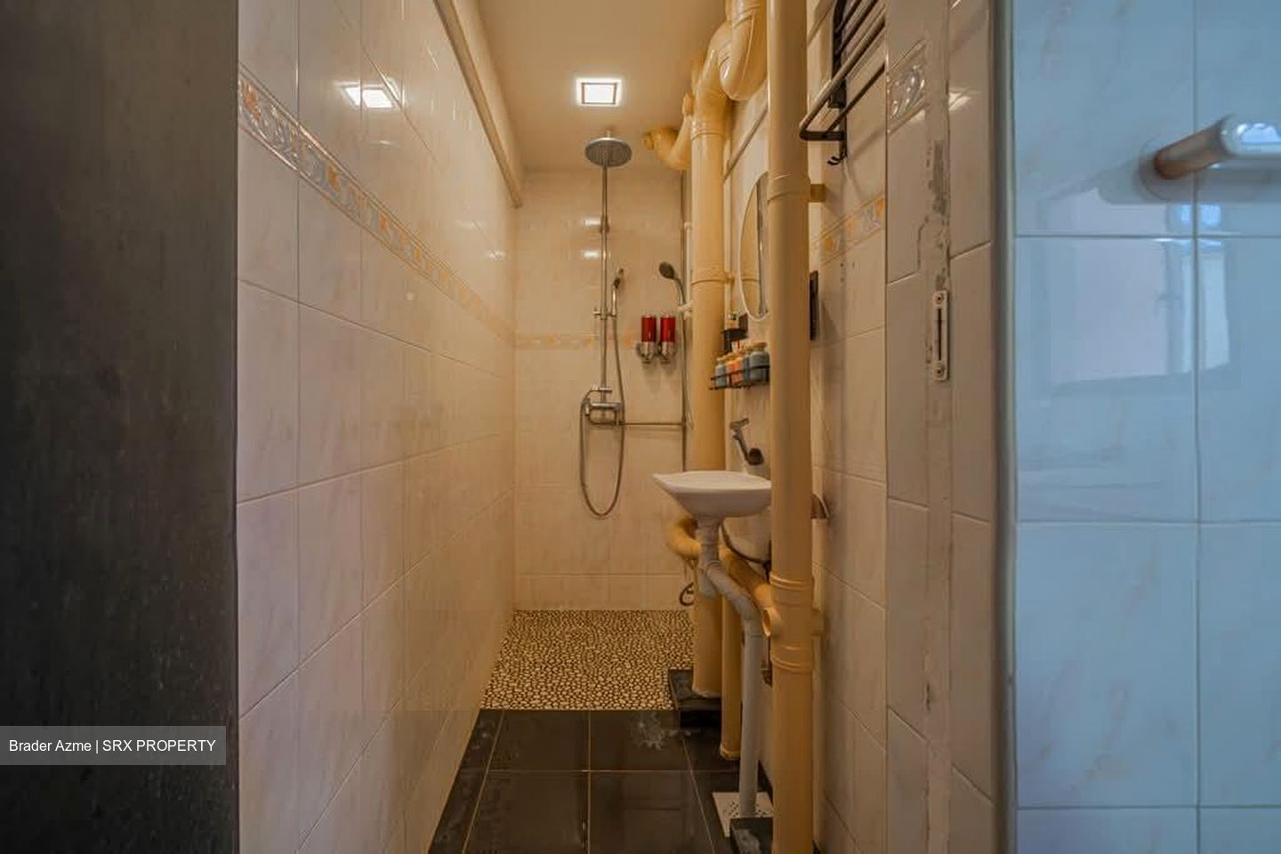 Blk 100 Crescent View (Queenstown), HDB 2 Rooms #581310861